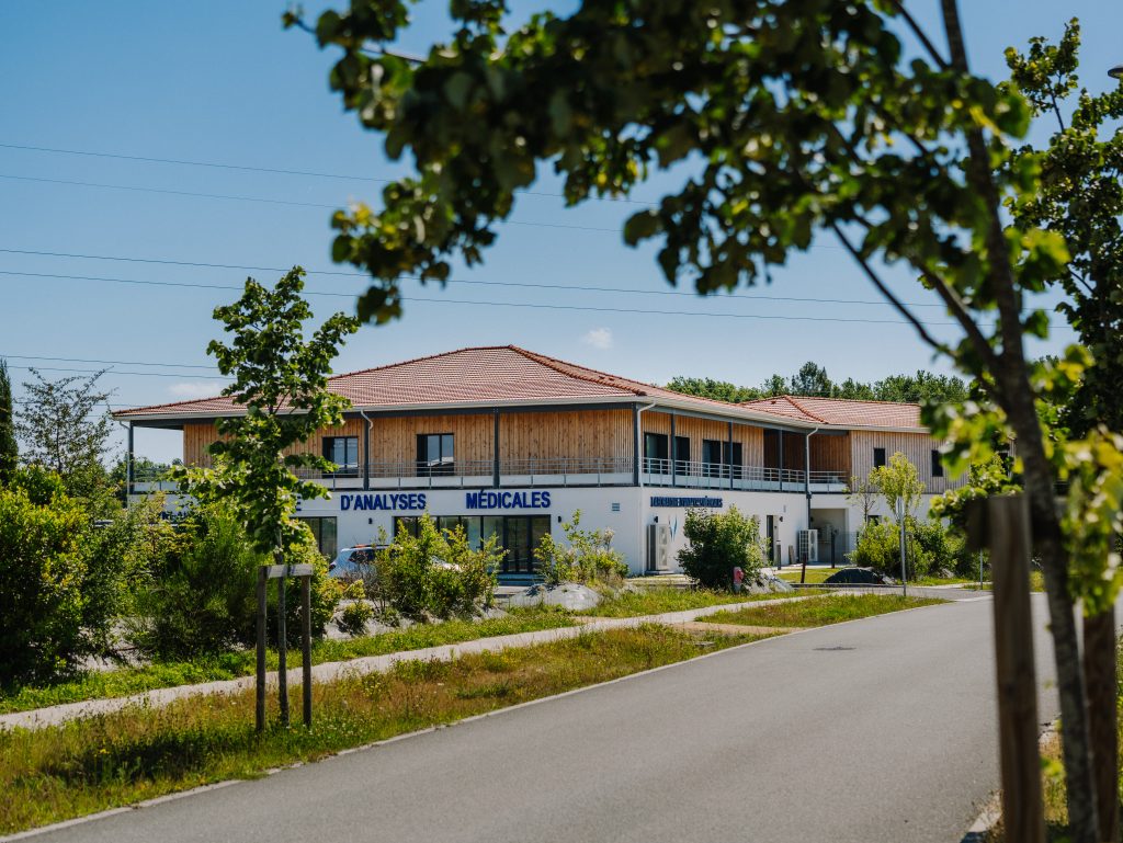 construire à mios